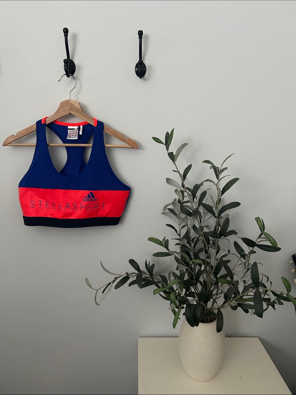 NWT! Stella McCartney Adidas Padded Sports Bra, Size Large
